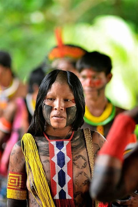 Mujer KayapÓ Brasil KayapÓ Woman Native American Tribal People Tribes Women Native