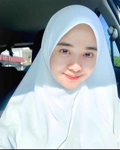 Beautiful Muslim Women Girl Hijab Instagram Smile Video Fashion