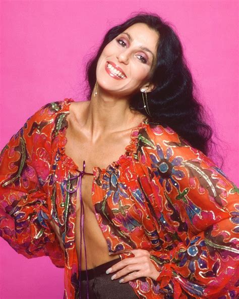 Cher S Most Iconic Fashion Moments Over The Last Decades Cher