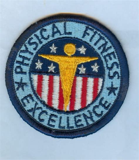 Army Physical Fitness Excellence Patch Mint 1 Of 2 Variations Ebay