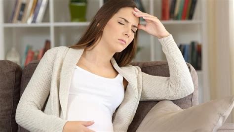 Bunda Simak Cara Aman Meredakan Sakit Kepala Selama Kehamilan