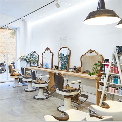 Hairdressing Academy In Barcelona