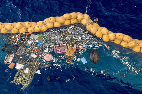 Schwimmende Müllsammler Keine Lösung Für Meeresverschmutzung Natur Derstandardde › Wissen