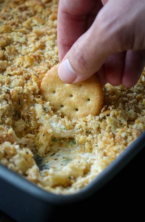 Jalapeno Popper Dip With Ritz Crackers Daily Appetite