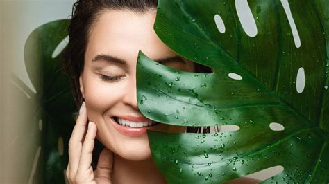 Skincare Why Natural Ingredients May Be Better For Healthy Glowing