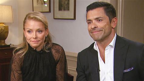 Kelly Ripa Reveals Biggest Complaint About Marriage To Mark Consuelos