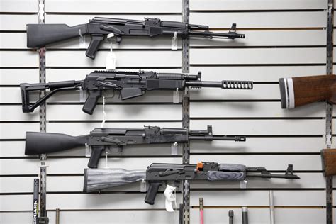 Some Oregon Gun Shops Selling Weapons To Customers Who Might Fail A