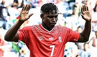 Embolo, el jugador de Suiza que le hizo un gol a Camerún y no lo gritó ...
