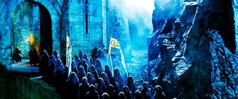 Elves Arrive At Helms Deep Lord Of The Rings The Two Towers Helms Deep