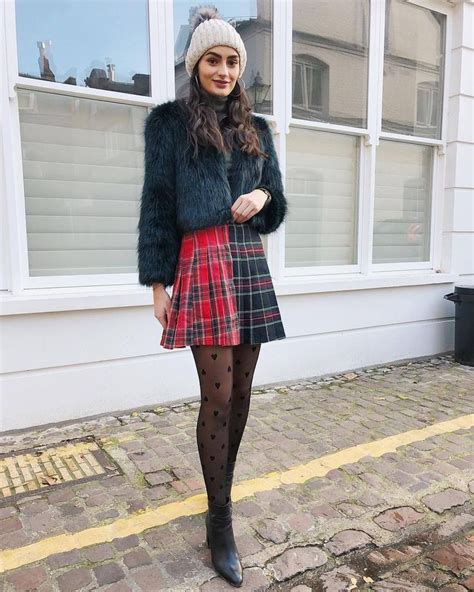 Get The Skirt For 10£ At Topshop Uk Wheretoget Plaid Tights Outfit