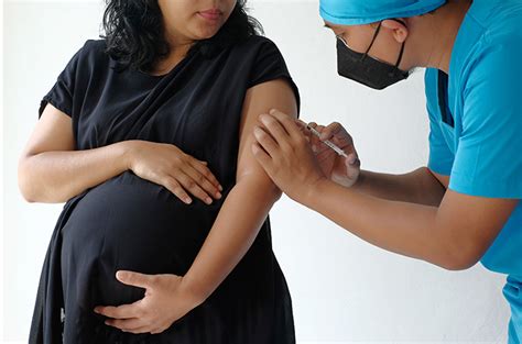 Kemenkes Izinkan Vaksinasi Booster Untuk Ibu Hamil