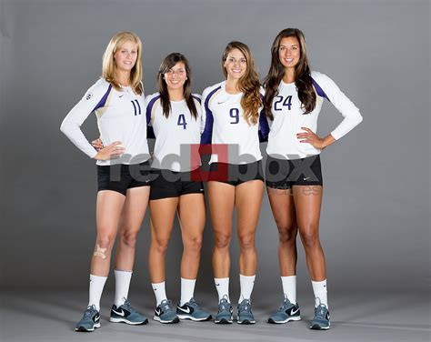 2013 14 University Of Washington Volleyball Team Huskies Photo Store Red Box Pictures