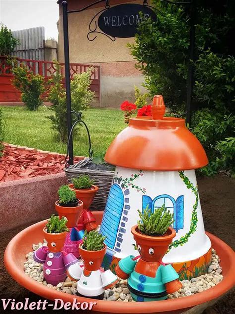 28 Fun Diy Clay Flower Pot Crafts That Are Full Of Color Decor Home Ideas