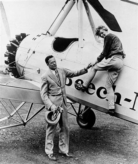 Hunt For Amelia Earharts Plane Back On