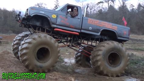 Big Ford Mud Truck With Flotation Tires Youtube