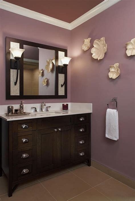 10 Charming Purple Bathroom Design Ideas