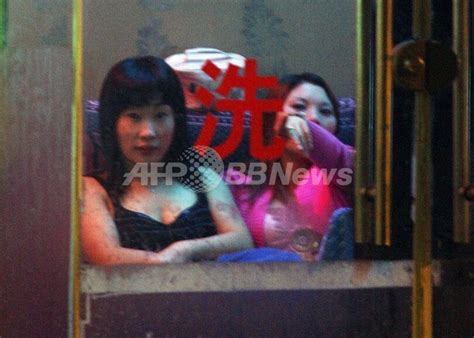 売春婦は政府役人より信頼できる、中国アンケート調査 写真1枚 国際ニュース：afpbb News