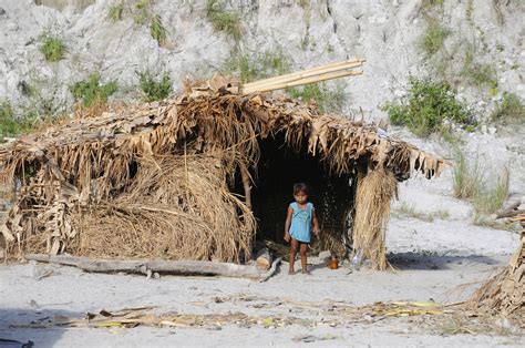 Aeta House Pinatubo Pictures Philippines In Global Geography