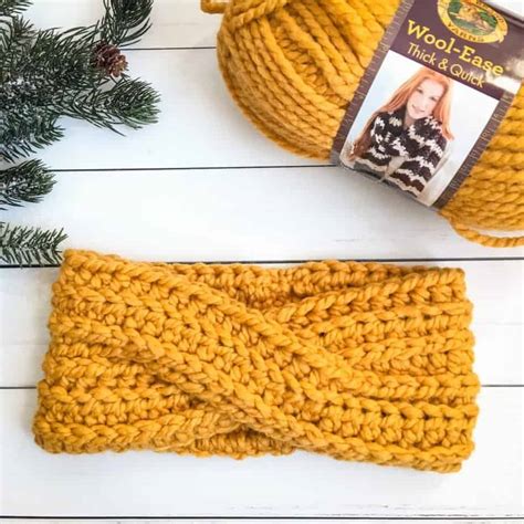 Modern Twist Bulky Crochet Headband Free Crochet Pattern