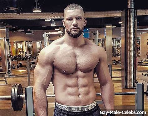Florian Munteanu Exposing His Muscle Body Gay Male Celebs