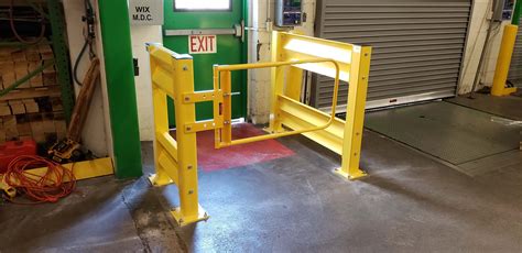 Self Closing Warehouse Safety Gate Adjustable Industrial Swing Gate By