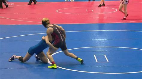 Undefeated Transgender Wrestler Mack Beggs Advances To State With