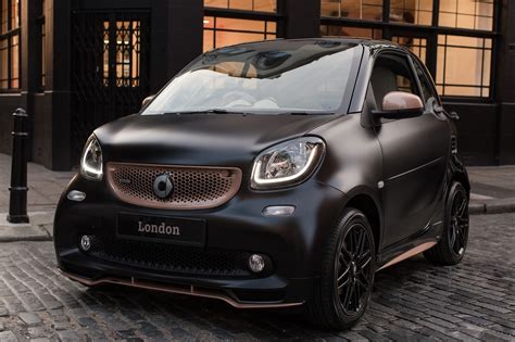 The Motoring World Smart Cars Launch A Pair Of Special Editions Brabus