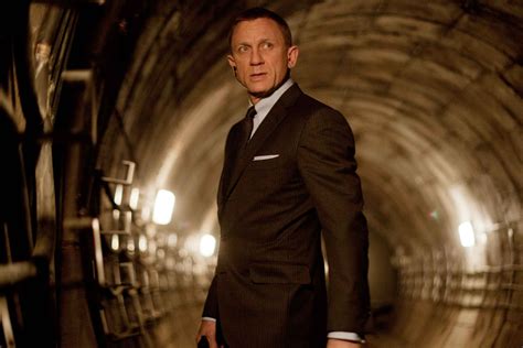 For the first time, the actor playing james bond had an extra role in production as craig working in production and received a credit. James Bond Outfits: Daniel Craig in Spectre Movie Fashion ...
