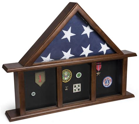 Flag Display Case With Glass Front And 3 Medal Boxes Felt Backing