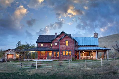 Inviting Rustic Ranch House Embracing A Picturesque Wyoming Landscape Modern Farmhouse