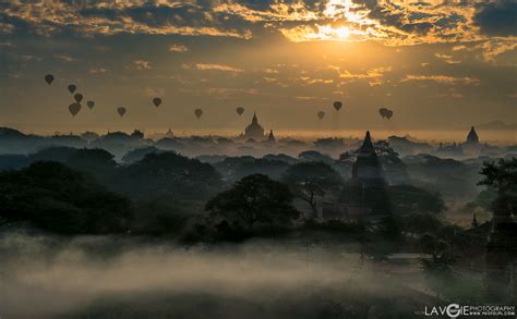 balloons over bagan in myanmar photo 360 tours