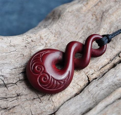 Twist Eternal Bonding Symbol With Maori Love Engraving Hand Etsy