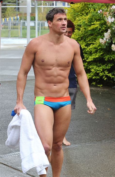Ryan Lochte Went Shirtless For A Swim In Vancouver On Sunday Stars Celebrate Memorial Day