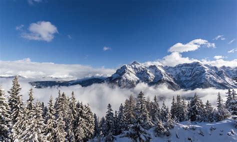 Met onze 32 hotels van wenen tot bregenz, vindt u gegarandeerd de juiste accomodatie voor uw wintervakantie. De mooiste plekken in Oostenrijk in de winter | Belvilla Blog