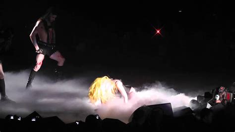 Lady Gaga Teeth Screaming Live Monster Ball Tour 2010 Youtube