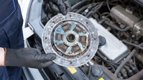 Signs Your Clutch Is Going Bad And Needs To Be Adjusted Or Replaced