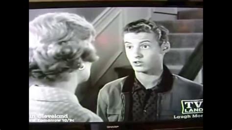 Alcohol Kicks Ineddie Haskell And Mrs Cleaver Worry About Beaver Youtube
