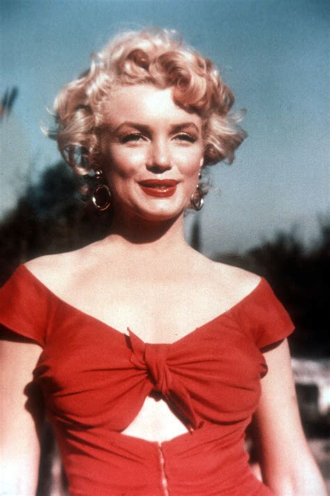 Laminated Marilyn Monroe Poster Red Dress Sexy Color Picture Image Retro Vintage Classic