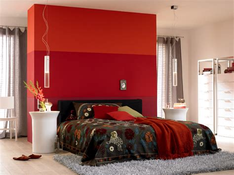10 Reasons To Decorate Your Home With Bold Colors 24 Pics