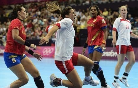 Balonmano campeonato del mundo femenino españa rumanía. La selección española femenina de balonmano gana su primer ...