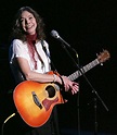 Grammy-winning folk singer-songwriter Nanci Griffith dies | The Seattle ...