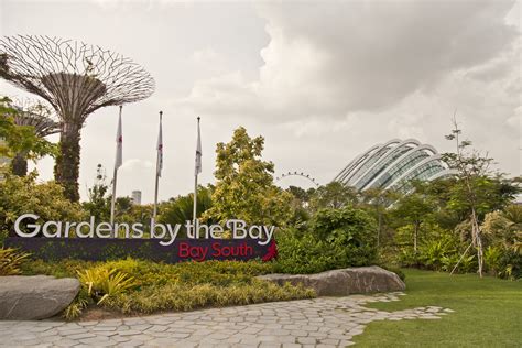 Gardens by the Bay - Urban Park in Singapore - Thousand Wonders