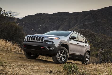 2015 Jeep Cherokee Trailhawk 4x4 Review 2015 Pcmag Asia