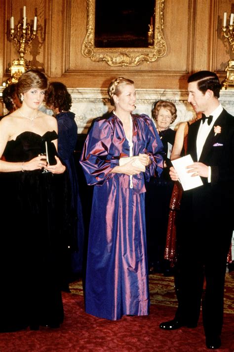 El Encuentro Entre Lady Di Y Grace Kelly En 1981 En Londres Vogue