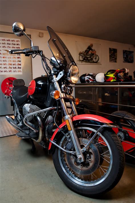 For more information, please refer to our privacy notice. Gebrauchte Moto Guzzi California 1100 Vergaser, EZ: 1996 ...