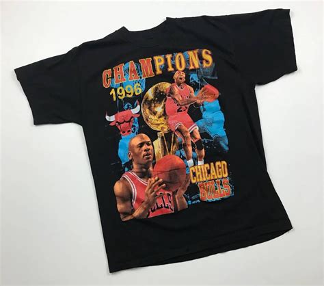 Vintage Vintage Chicago Bulls Rap Tee Michael Jordan Championship 1996