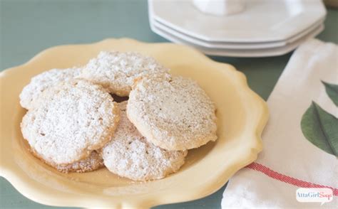 Zielinski & rozen vetiver & lemon, bergamot. Lemon Oatmeal Lacies Christmas Cookie Recipe - Atta Girl Says