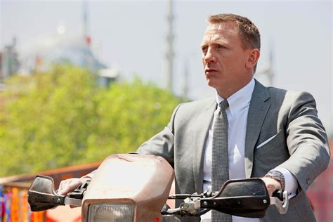 New Images Of Daniel Craig In Skyfall And Official Omega Skyfall Watch