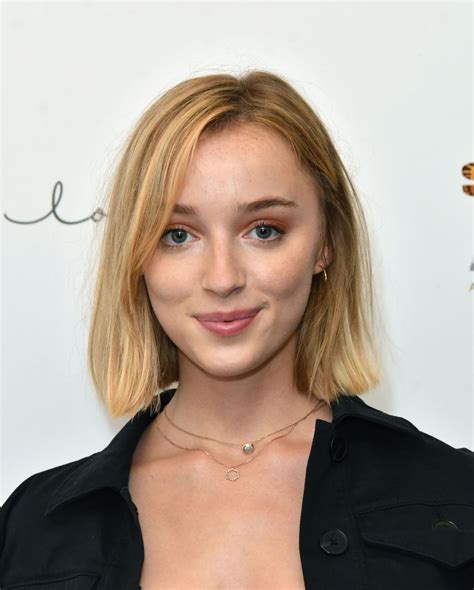 After lockdown and not really working much, it feels like a bit of a dream to look back at filming season one. Phoebe Dynevor At Spice Girls exhibition VIP launch ...