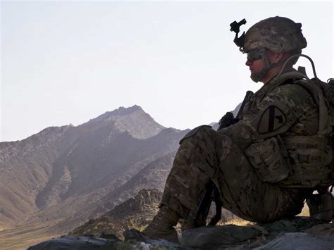 10 things learned in the military that can be applied to life business insider